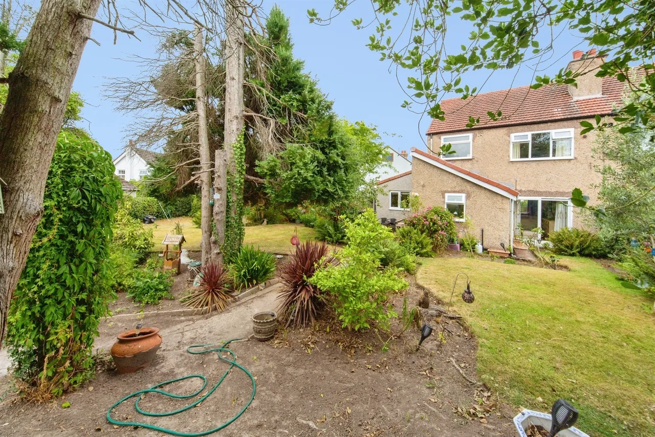Southfield Road, Little Sutton, CH66, photo 18