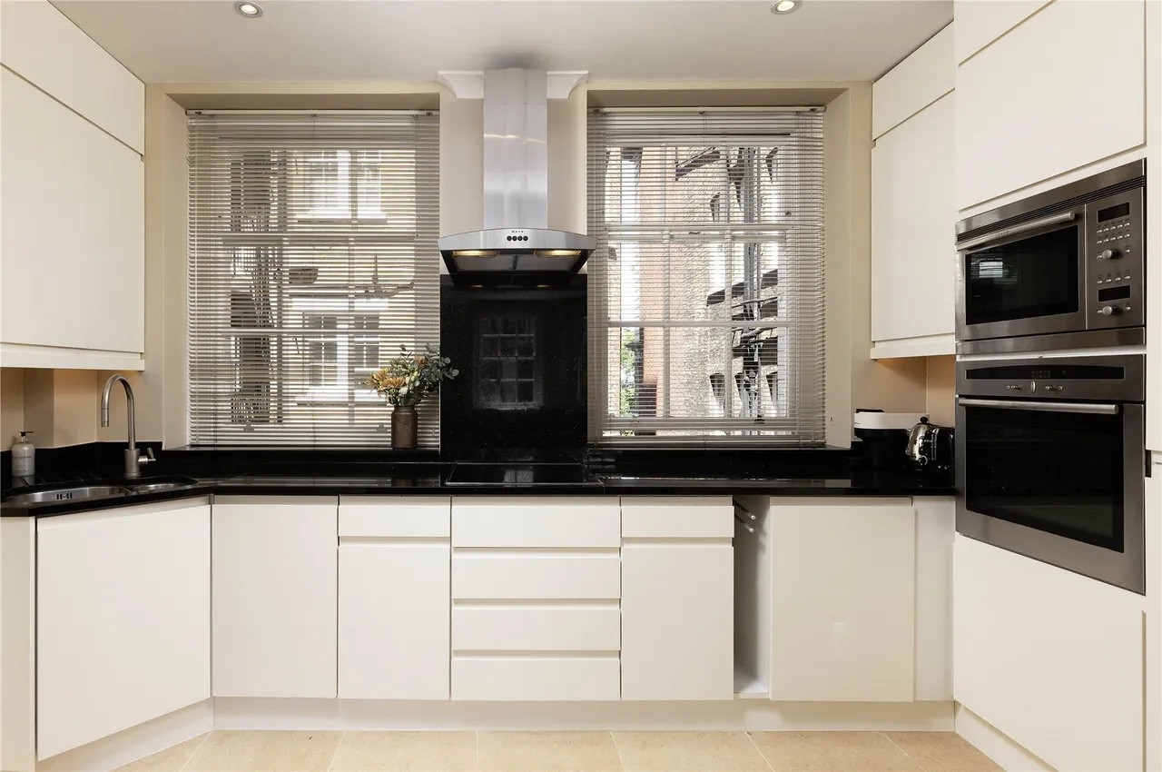 Thurloe Court, Fulham Road, Chelsea, London, SW3, photo 4