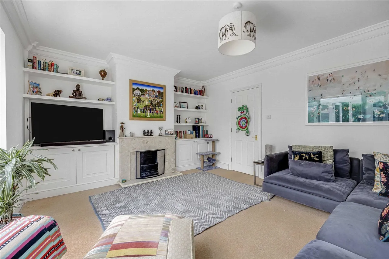 Abbotswood Road, London, SW16, photo 4