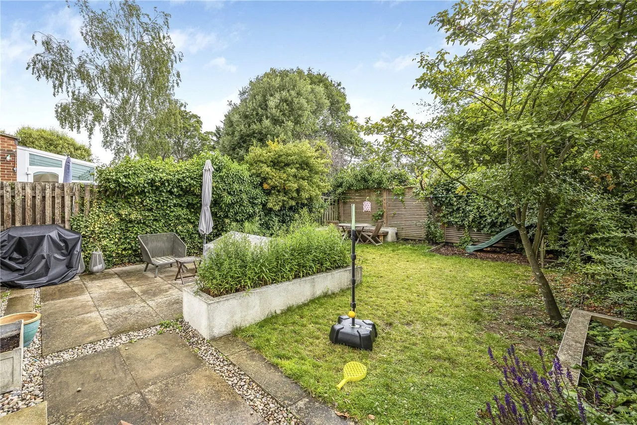 Abbotswood Road, London, SW16, photo 17