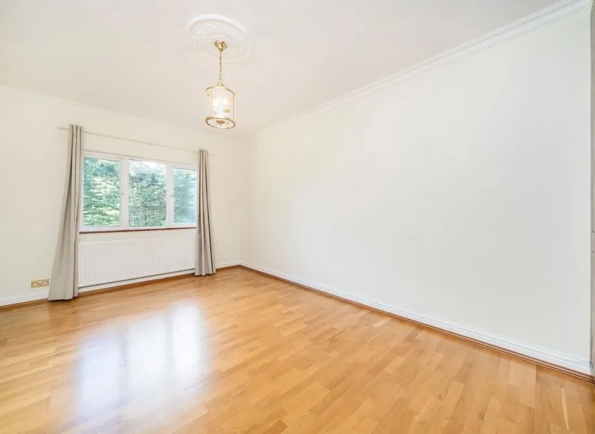 Ballard Close, Kingston Upon Thames, KT2, photo 5