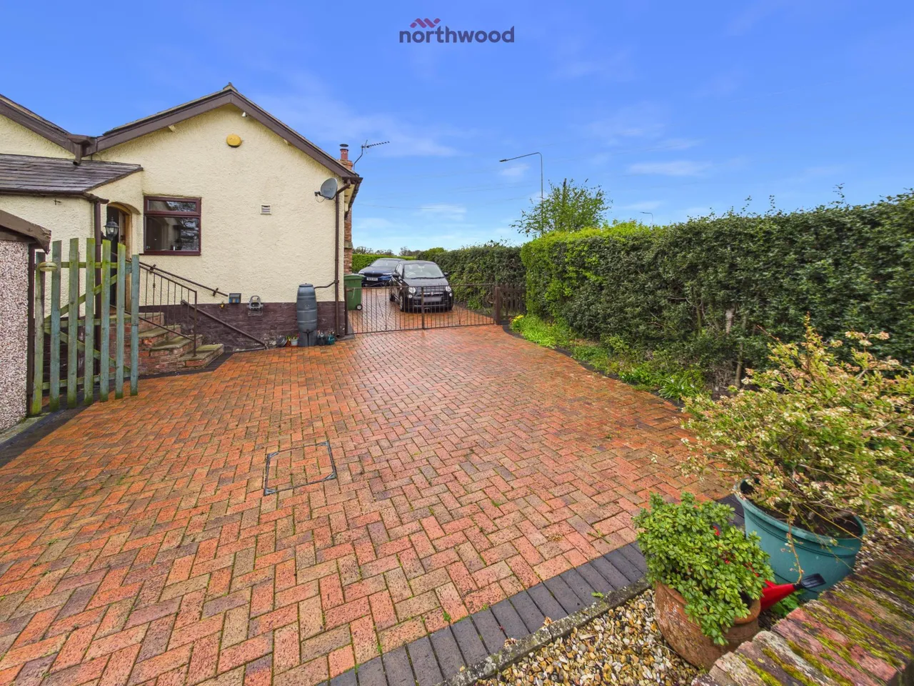 Bryn-Y-Grog Hill, Wrexham, LL13, photo 16