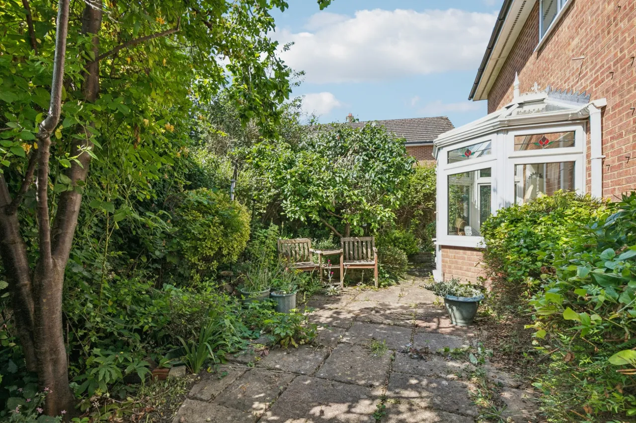 Greenside Drive, Hitchin, SG5, photo 3