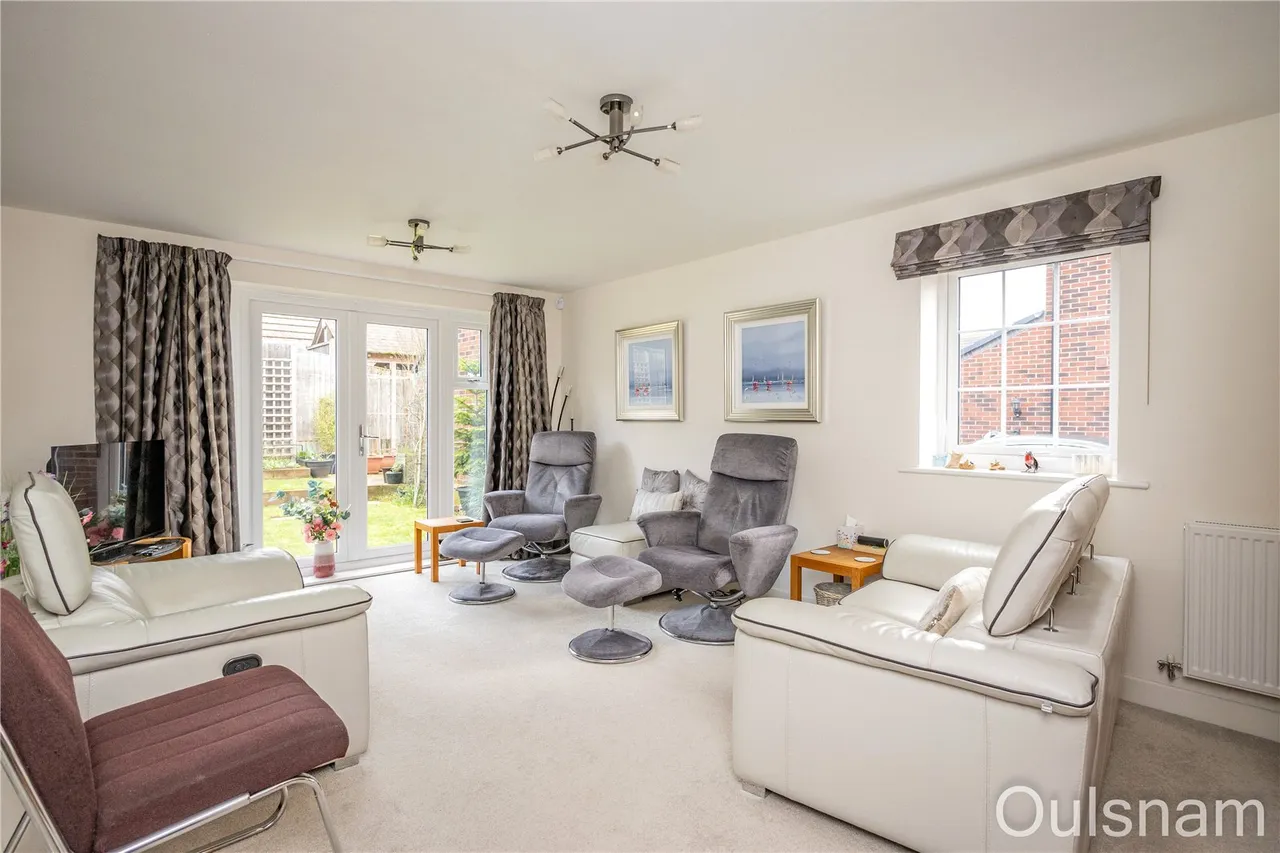 Mortimer Way, Bromsgrove, Worcestershire, B61 0FS, photo 5