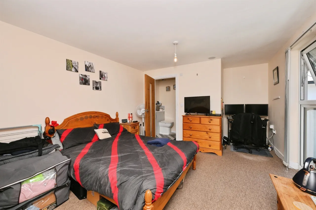 Collins Meadow, HARLOW, photo 10