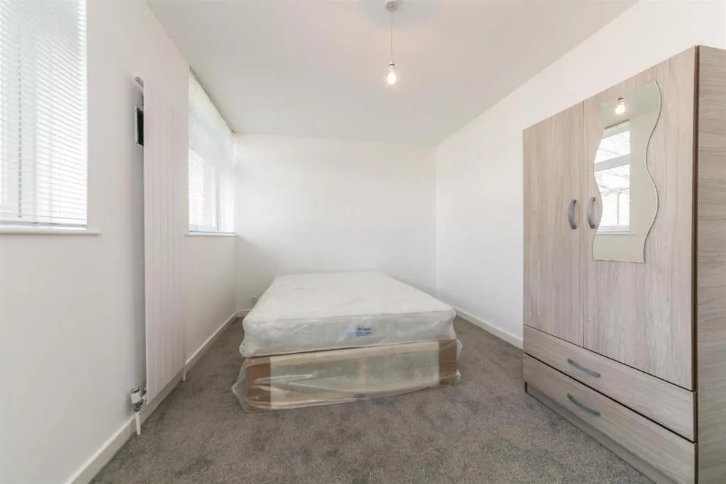 Olney Road, London, SE17, photo 5