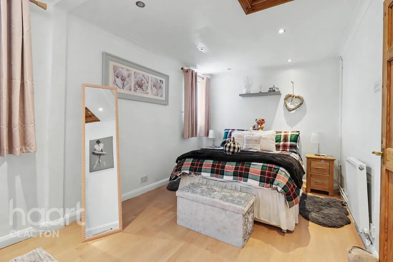 New Way, Clacton-On-Sea, CO16, photo 16