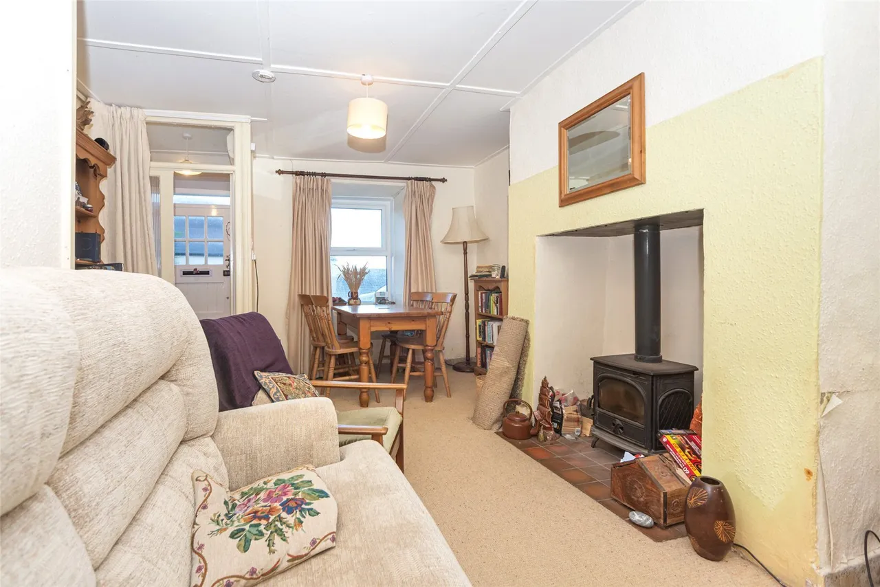 Clynnogfawr, Caernarfon, LL54, photo 2