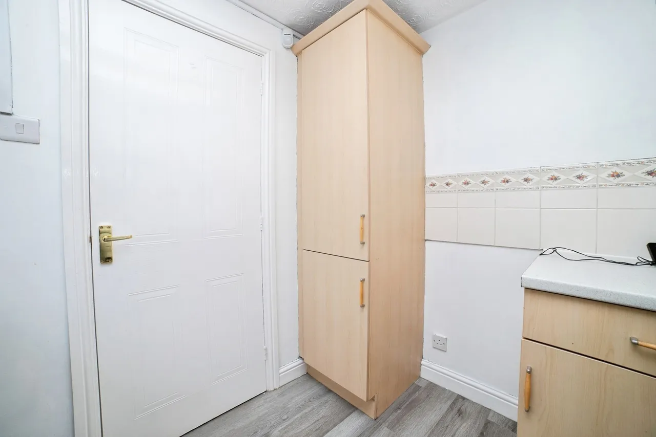 Grendon Way, SUTTON-IN-ASHFIELD, Nottinghamshire, NG17, photo 6