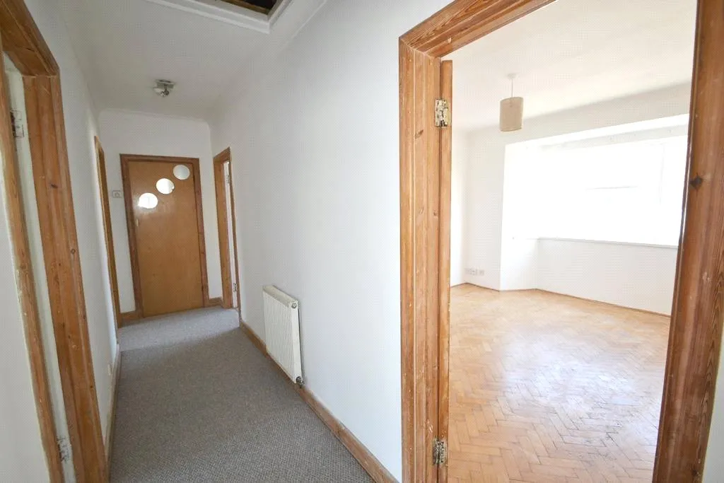 Hurst Avenue, Worthing, BN11, photo 9