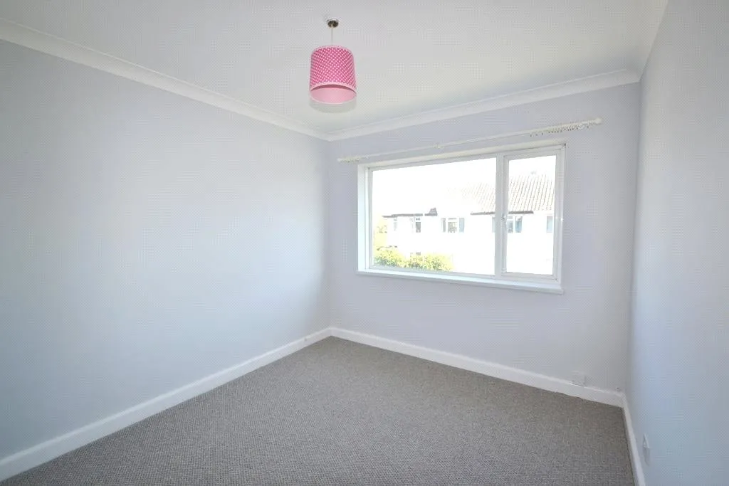 Hurst Avenue, Worthing, BN11, photo 5