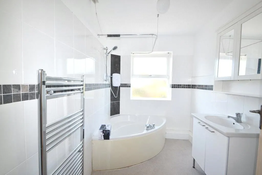 Hurst Avenue, Worthing, BN11, photo 7