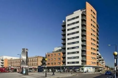 Forest Lane, London, E15, photo 12
