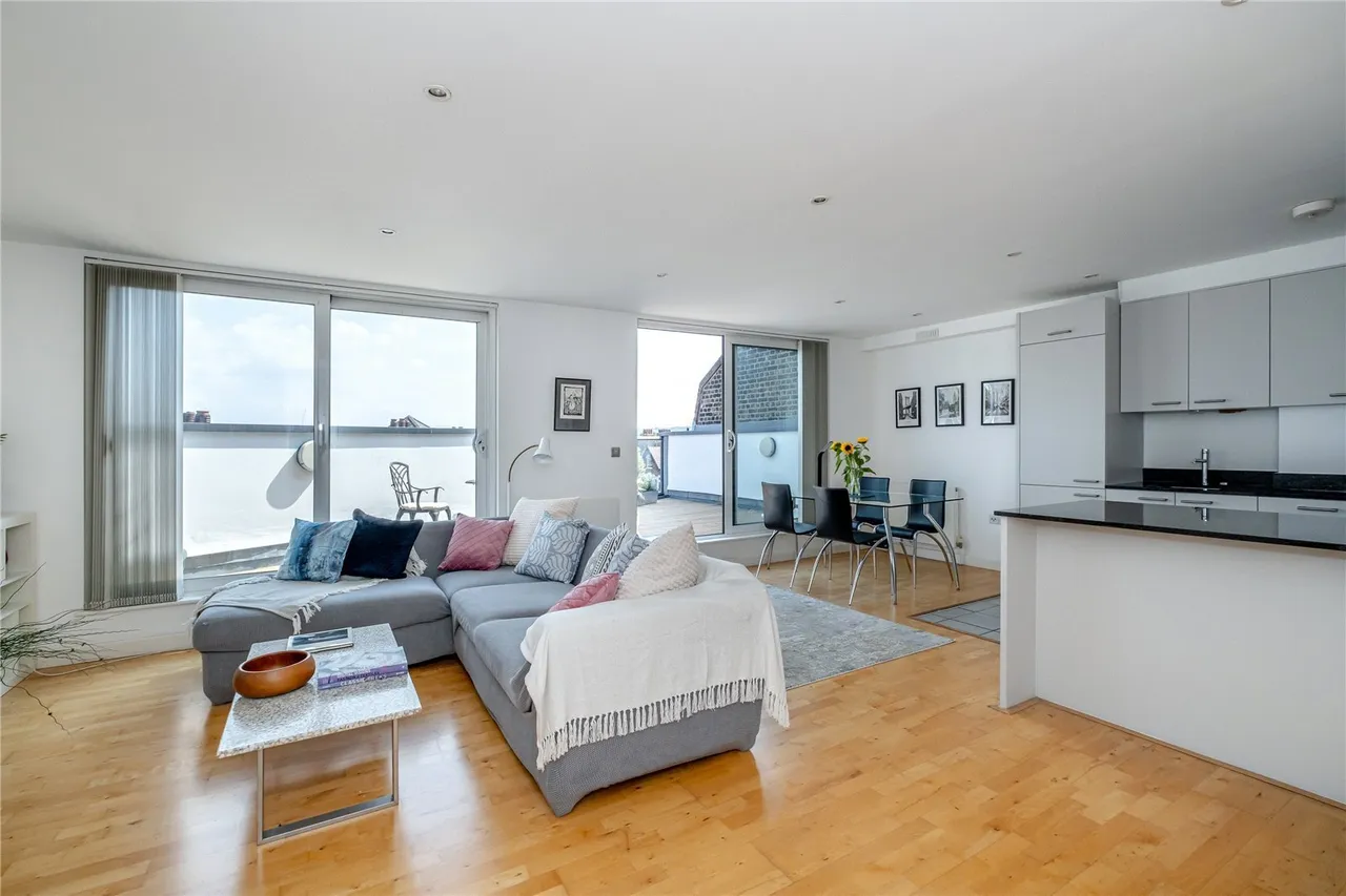 2 bed flat for sale — Herne Hill, London, SE24