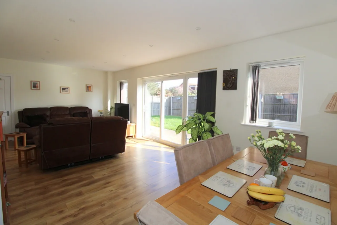 Cecil Road, Ashford, photo 6