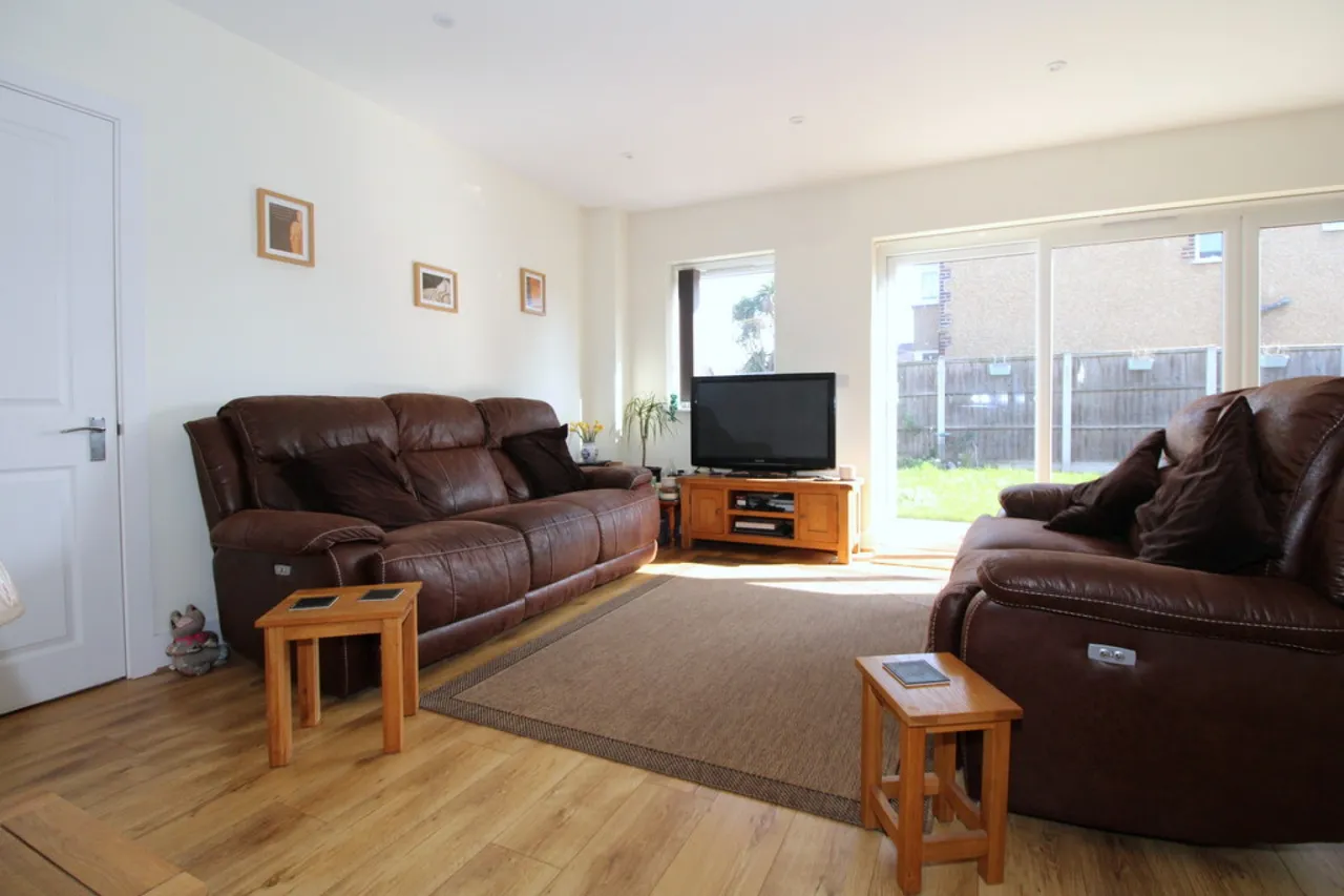 Cecil Road, Ashford, photo 5