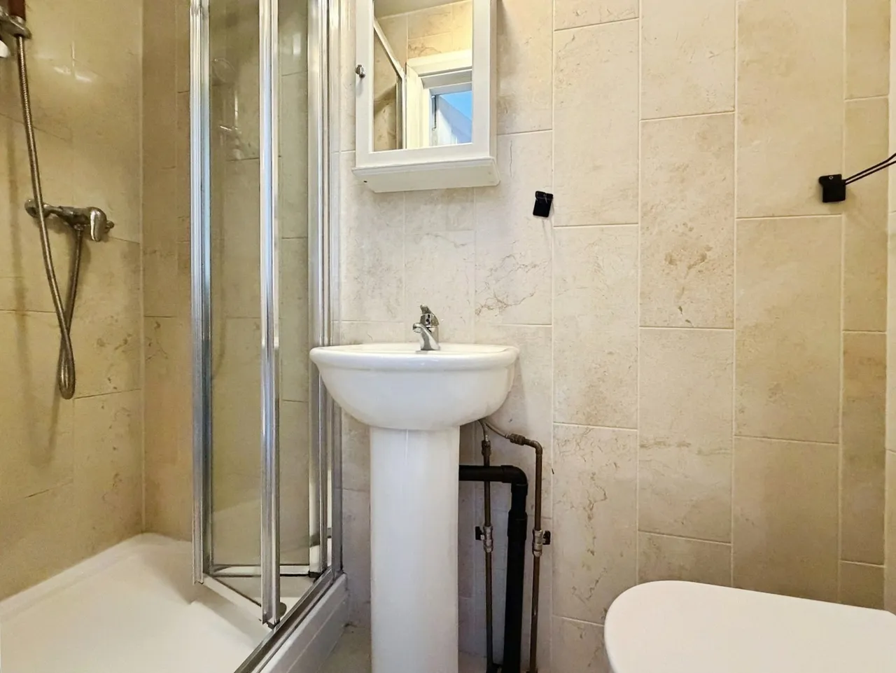 Kings Lane, Englefield Green, TW20, photo 6