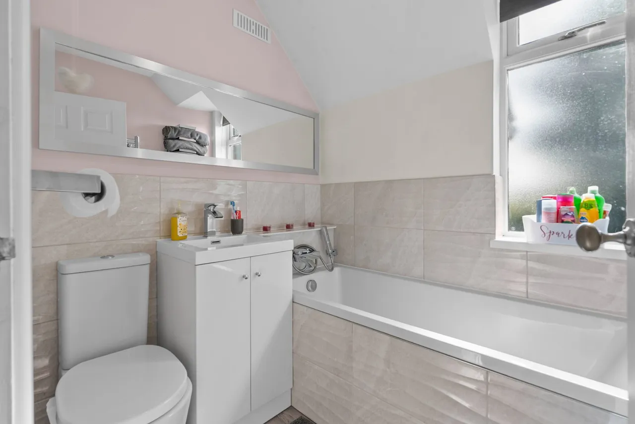 Thornhill Road, Brierley Hill, DY5, photo 18