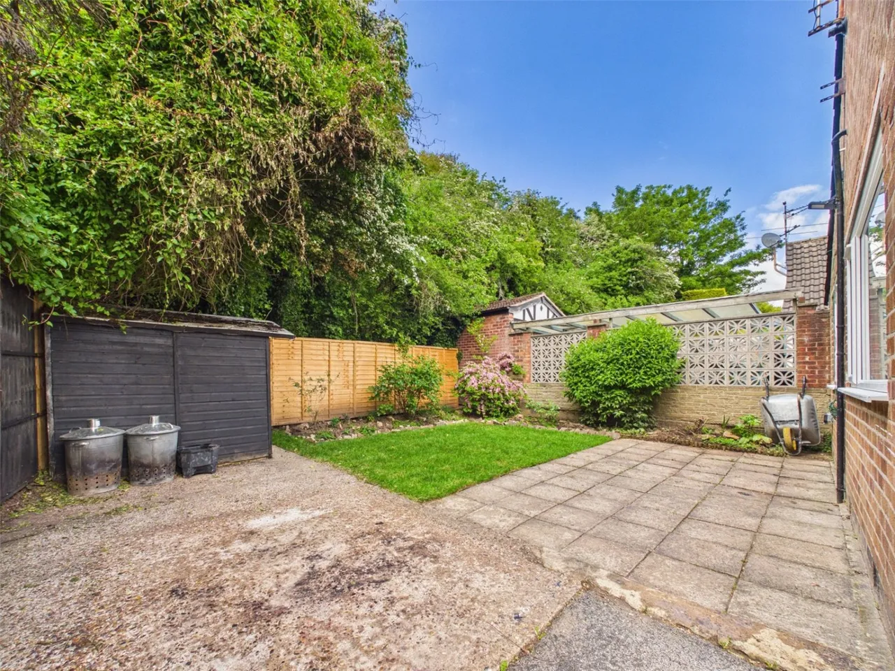 Maycroft Gardens, Nottingham, NG3, photo 12