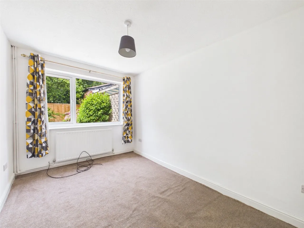 Maycroft Gardens, Nottingham, NG3, photo 10
