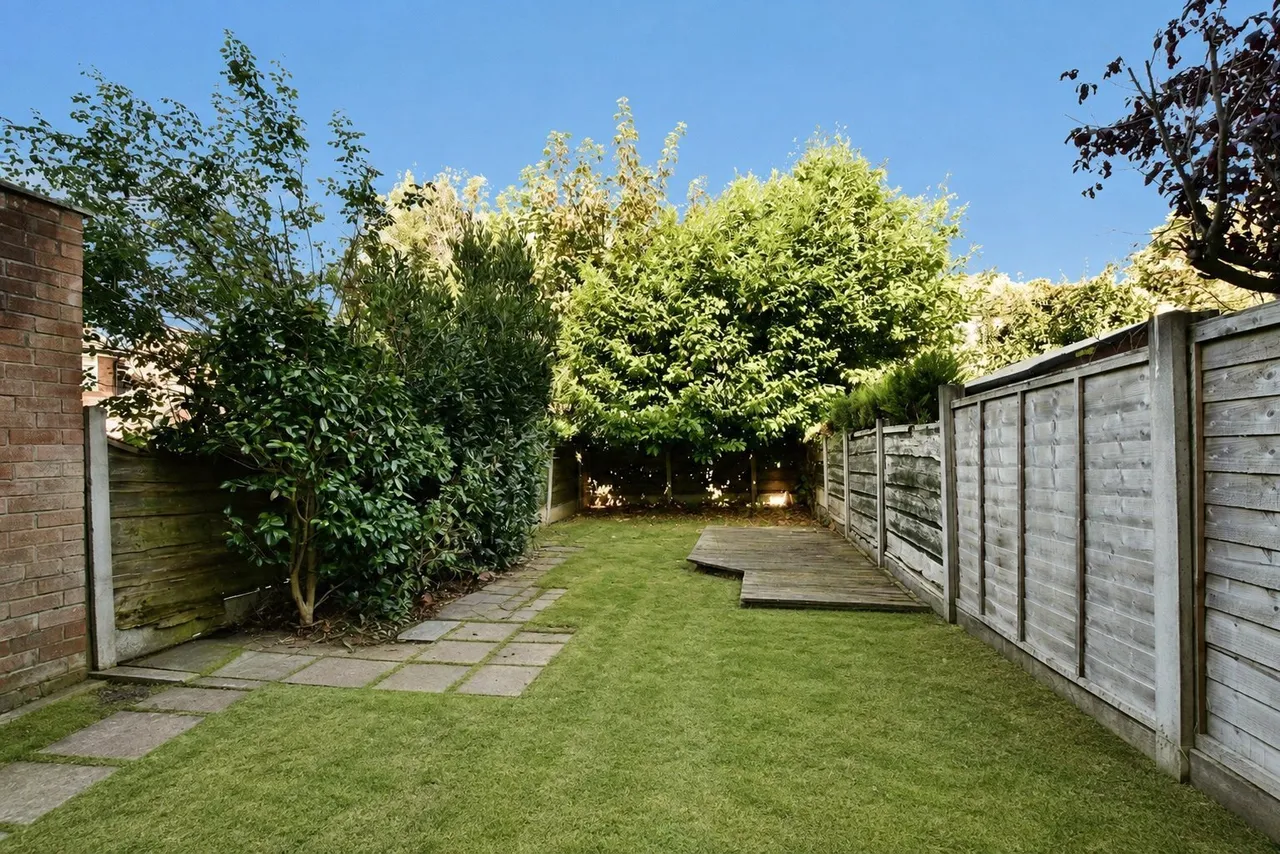 Basle Close, Bramhall, Stockport, Greater Manchester, SK7, photo 11