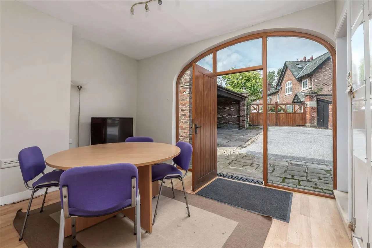 Altrincham Road, Styal, SK9, photo 21