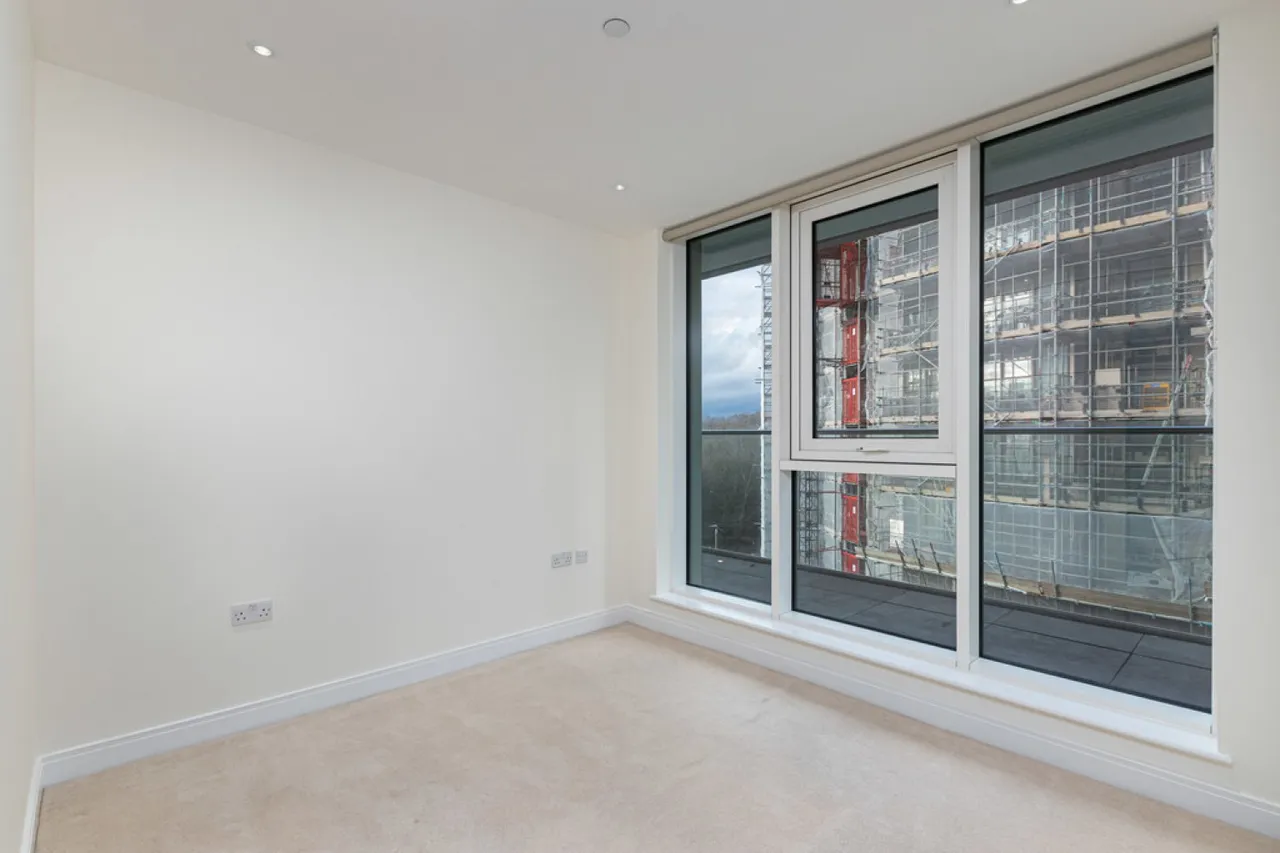 Cascade Court, photo 9