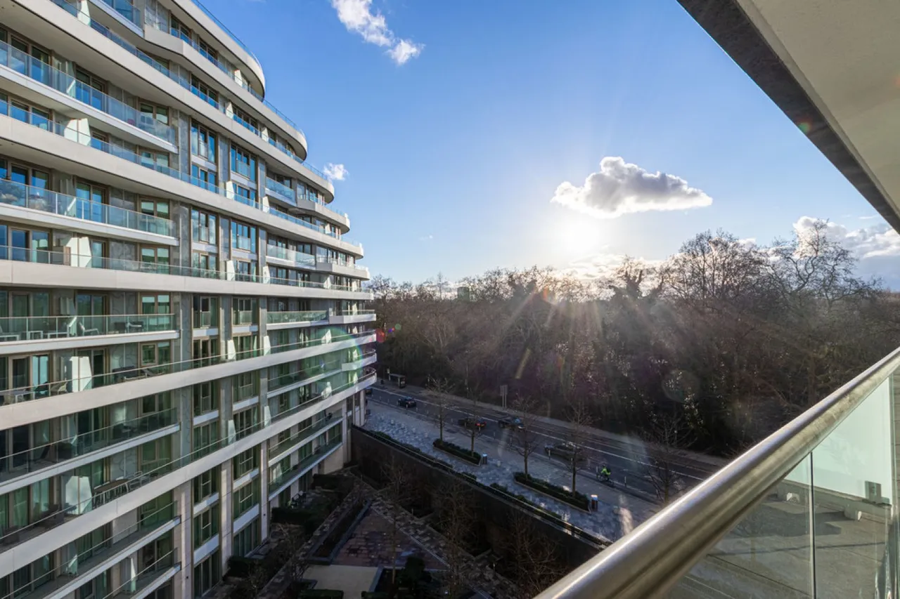 Cascade Court, photo 5