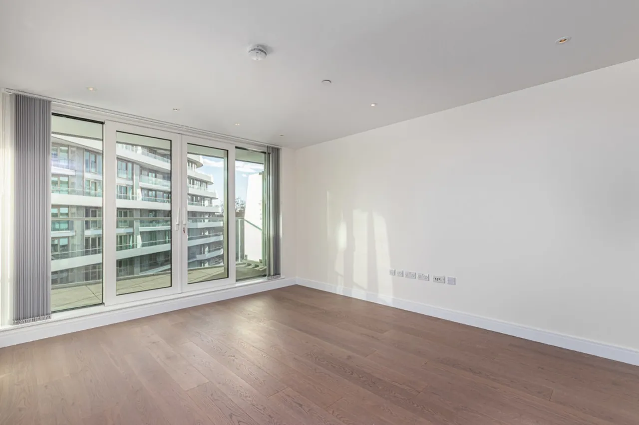 Cascade Court, photo 6