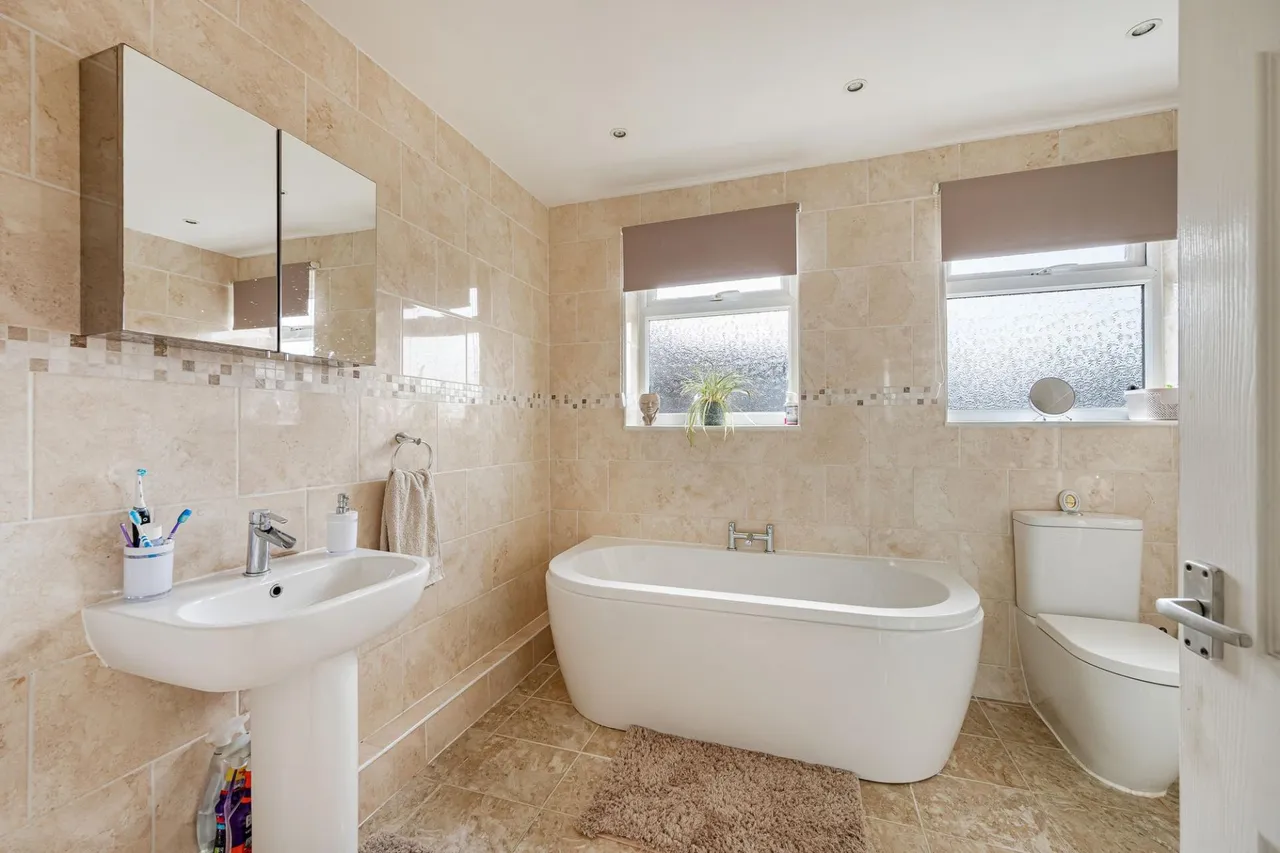 High Street, Ingoldmells, PE25, photo 3