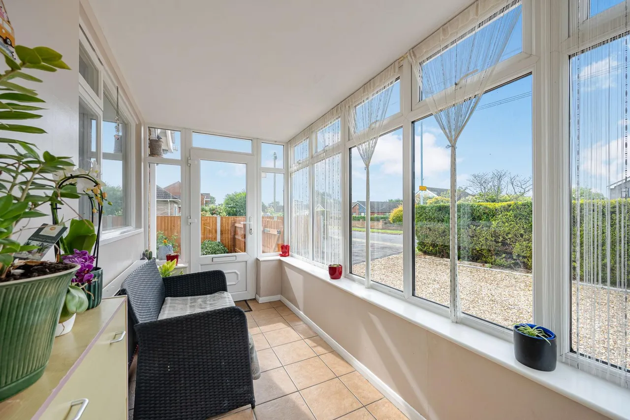 High Street, Ingoldmells, PE25, photo 5