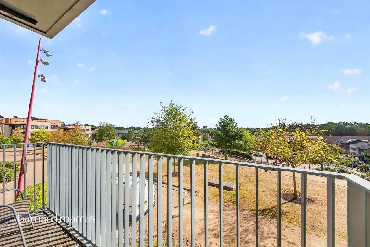 Copt Place, London, NW7, photo 4