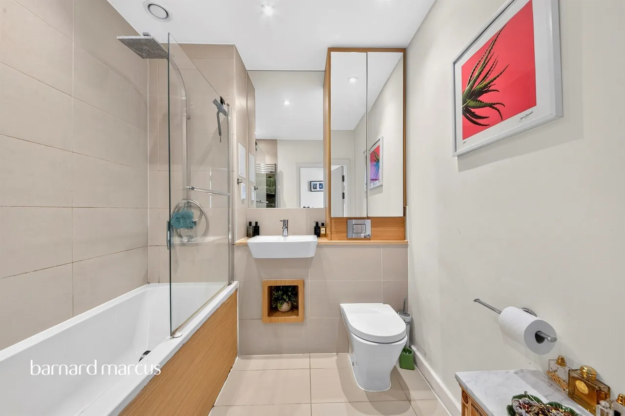 Copt Place, London, NW7, photo 11