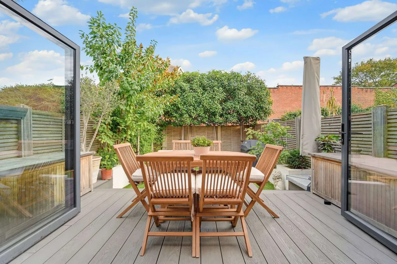 Hamilton Road, London, W4, photo 15