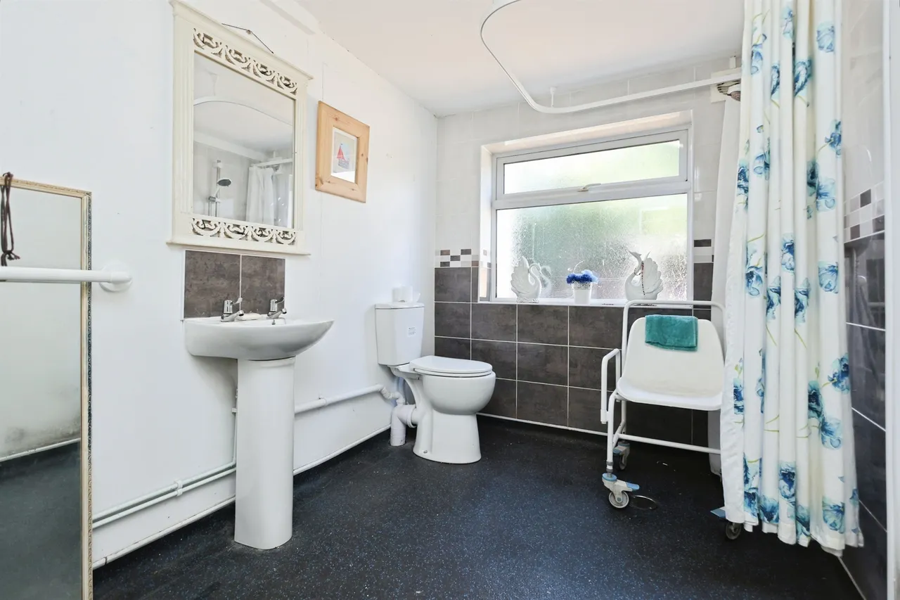 Heath Way, Birmingham, B34, photo 13
