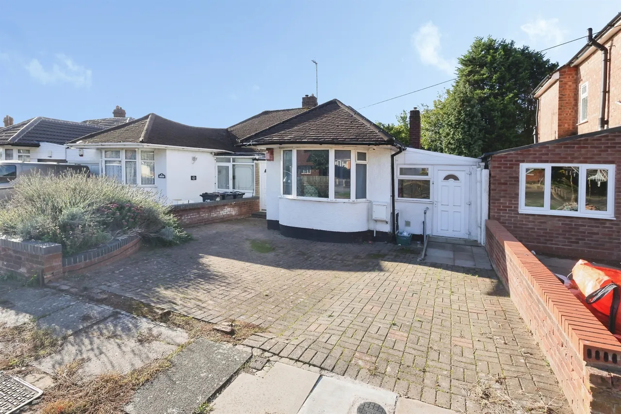 2 bed house for sale, Heath Way, Birmingham, B34