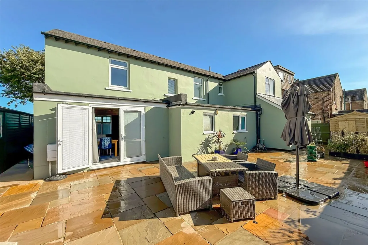 Littlehampton, BN17, photo 5