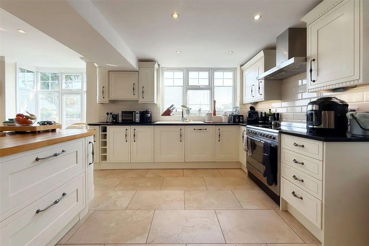 Littlehampton, BN17, photo 4