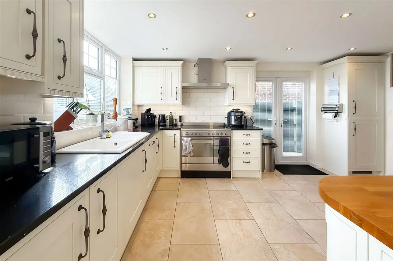 Littlehampton, BN17, photo 22