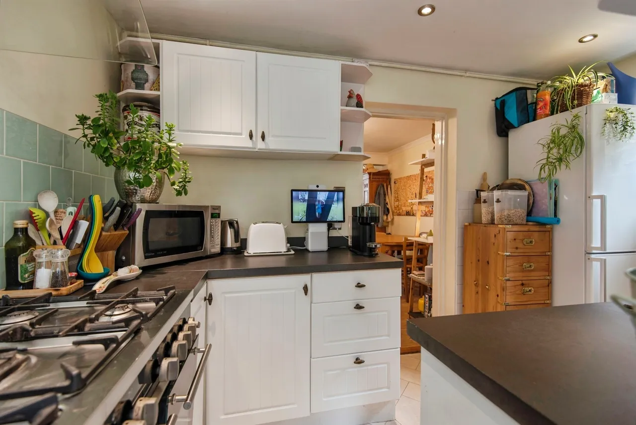 Mill Road, Royston, photo 6