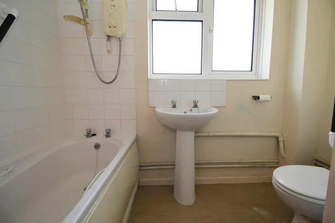 Strode Road, Street, photo 10