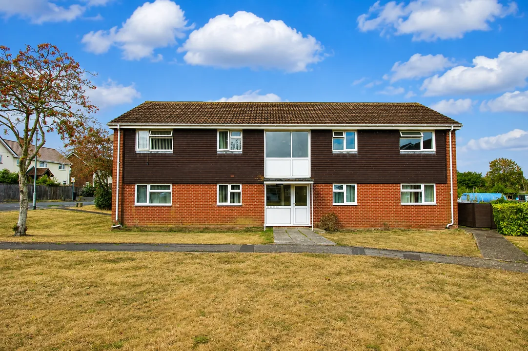 1 bed flat for sale, Strode Road, Street