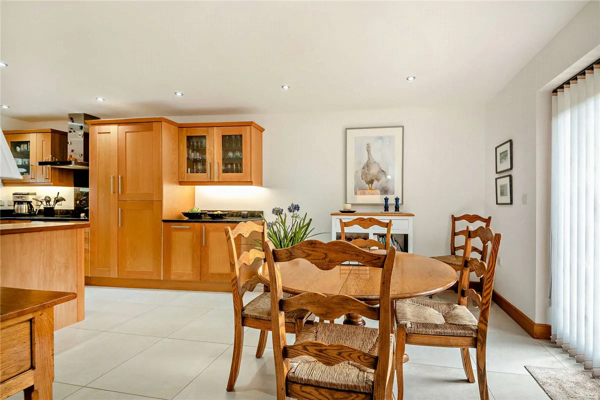 Lambourn Road, Speen, RG20, photo 7