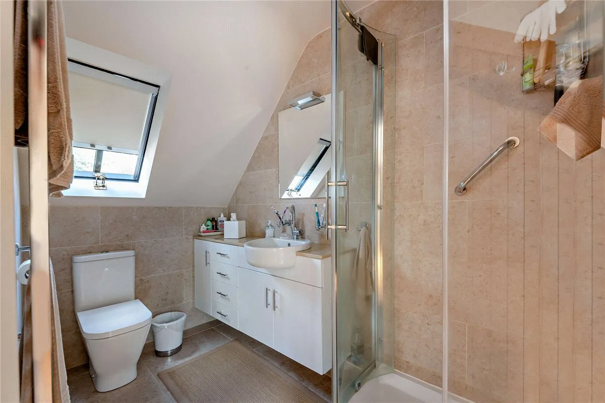 Lambourn Road, Speen, RG20, photo 17