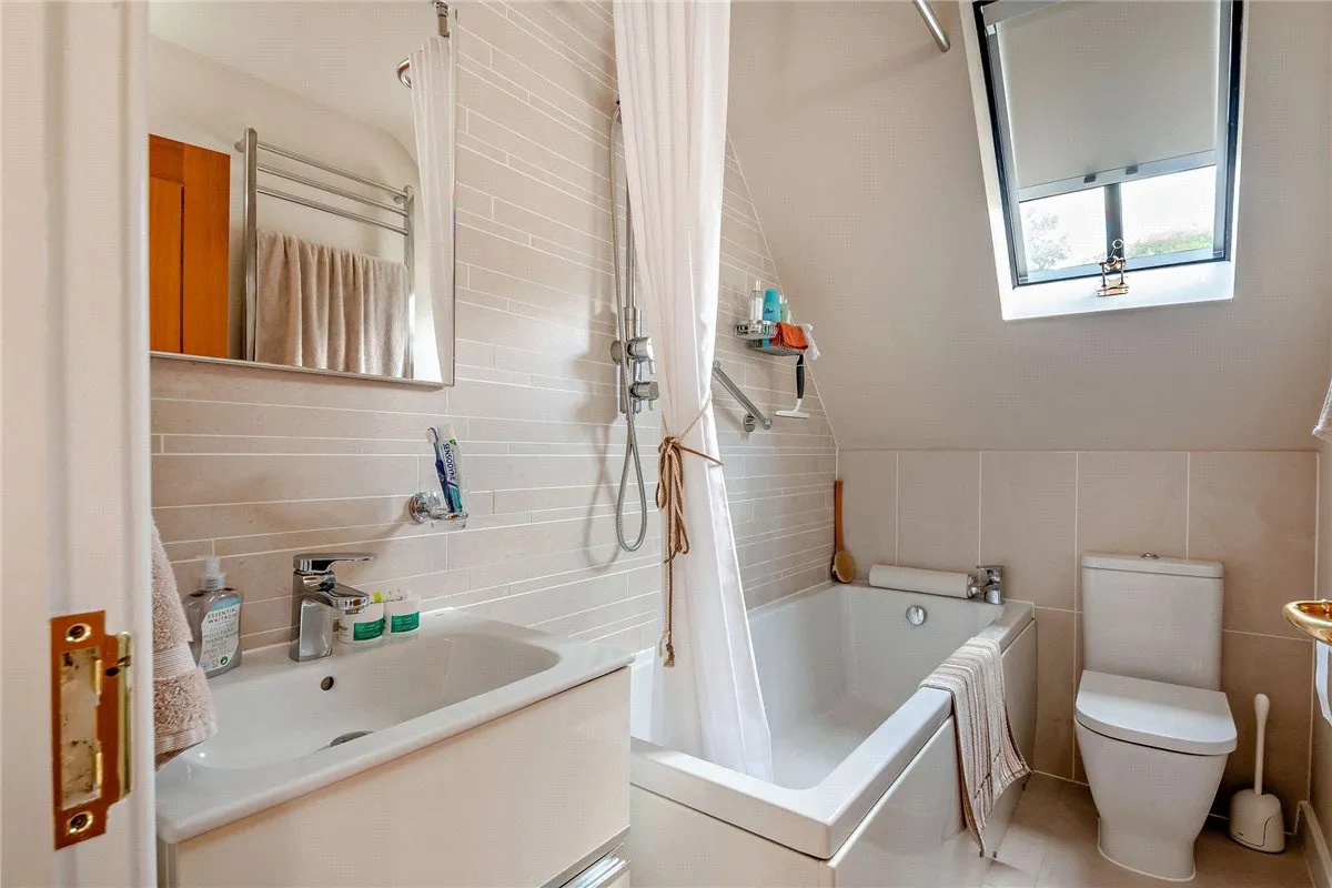 Lambourn Road, Speen, RG20, photo 14