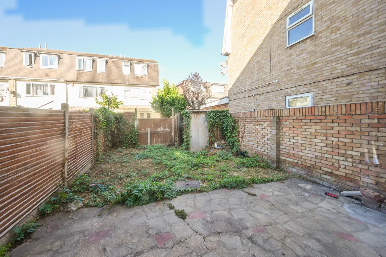 68 Atkinson Road, London, photo 11