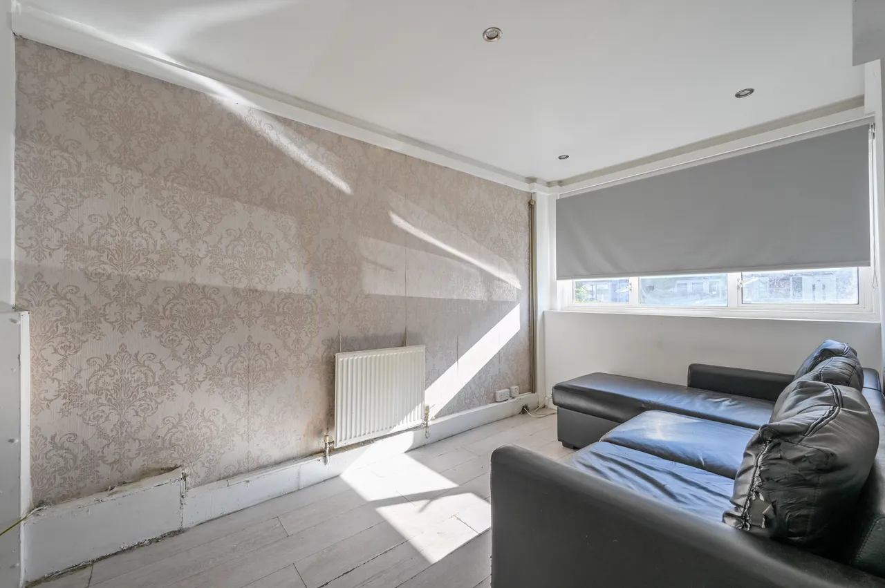 68 Atkinson Road, London, photo 10