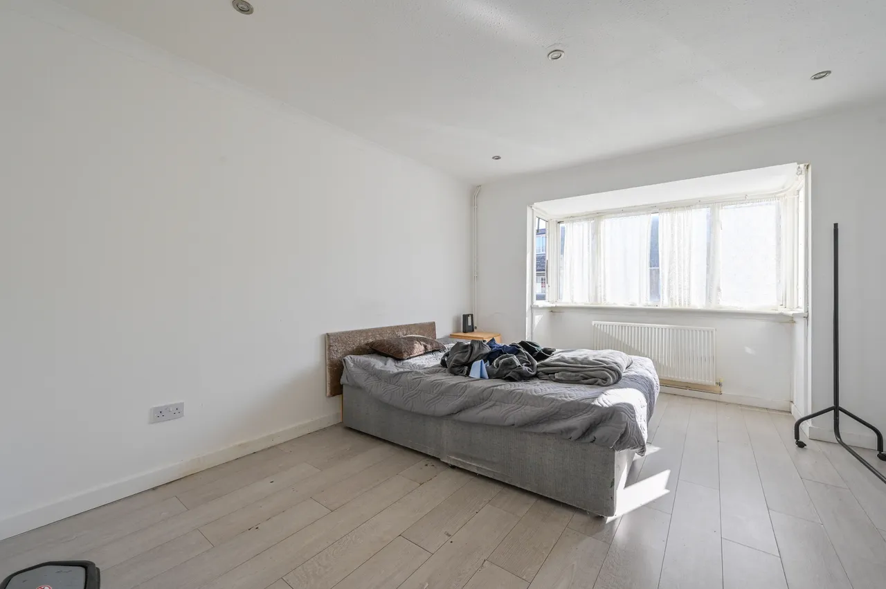 68 Atkinson Road, London, photo 6