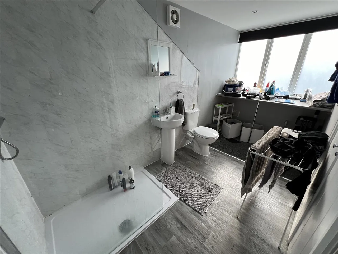 Kirkstall Lane, Headingley, LS6, photo 6