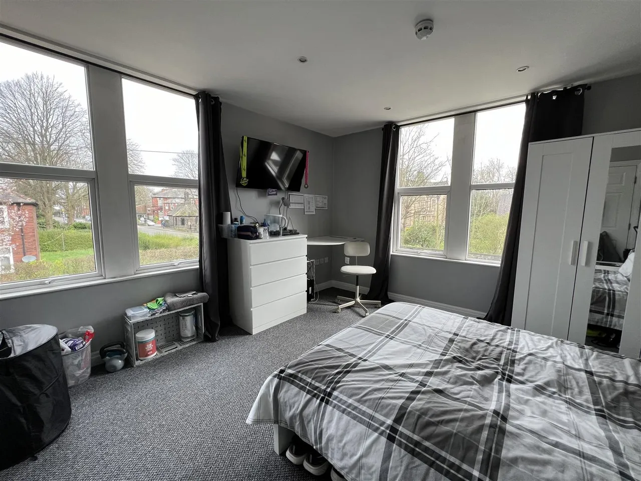 Kirkstall Lane, Headingley, LS6, photo 2